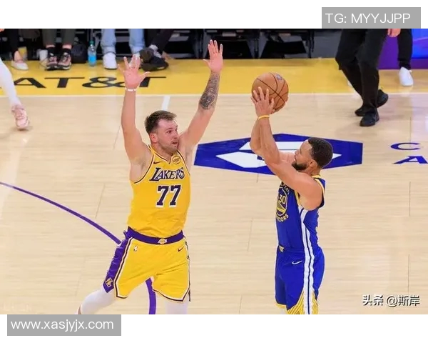 爱德华兹43+9+6东契奇38分 森林狼险胜湖人夺赛点