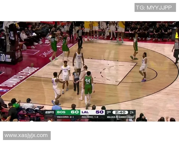 我只是微微一笑！谢泼德刚上场就强突对抗挑篮打成2+1！