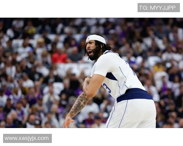 独行侠伤病报告：浓眉大概率出战，弗拉格不在伤病名单之中