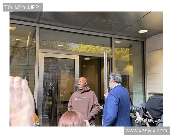 罗齐尔与比卢普斯离队期间薪水停发 罗齐尔与比卢普斯离队期间薪水停发