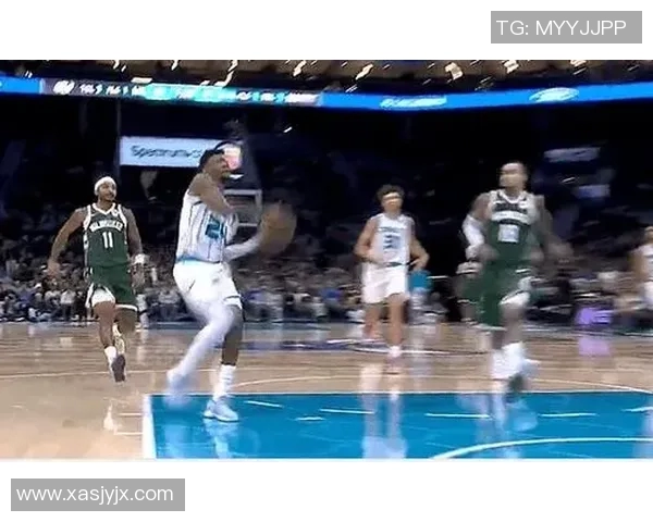 扣我扔我还骂我？米勒隔扣库兹马后顺势将其甩出场外：大傻X一个