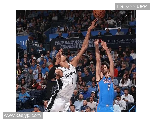 亚历山大跳投命中砍下25分，雷霆轰出一波12-0领先马刺16分