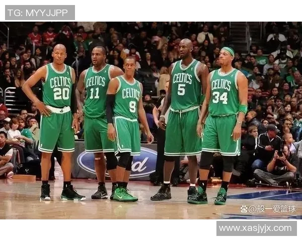 三巨头走了俩，联盟笑柄却起飞了